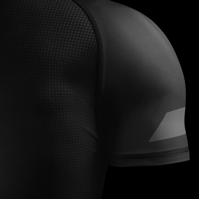 Rashguard Hayabusa Core Manga Corta – Negro