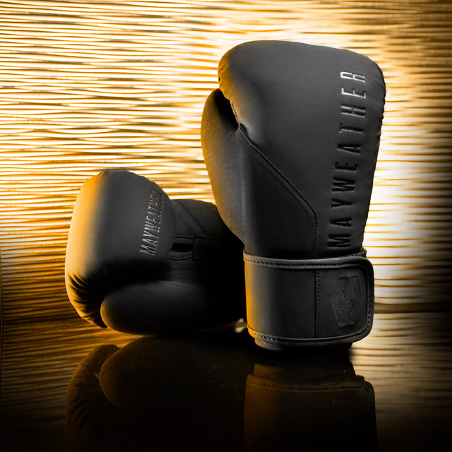 Hayabusa x Mayweather Boxhandschuhe Champ – Schwarz/Schwarz