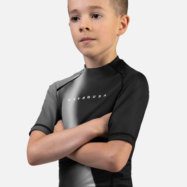 Rashguard Hayabusa Apex Nova Maniche Corte Bambini – Nero