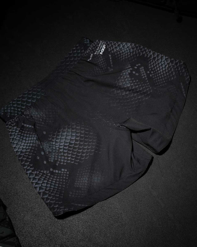 Phantom Athletics MMA Shorts Fusion - Black Mamba