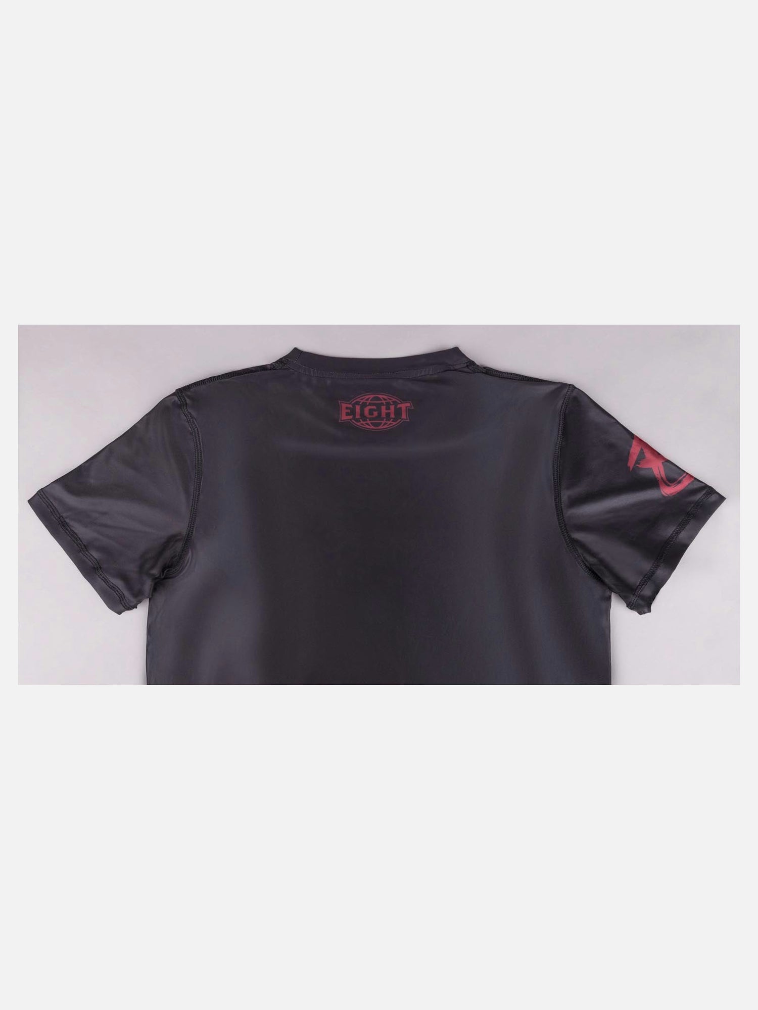 Camiseta 8 WEAPONS Bangkok – Negro/Blanco