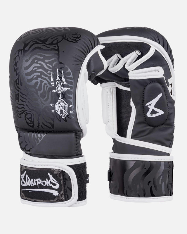 8 WEAPONS MMA gloves Sak Yant Big Tiger – Black