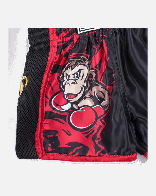 8 WEAPONS Muay Thai Shorts Joe – Black/Red