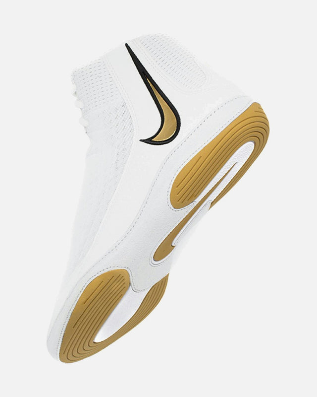 Chaussures de lutte Nike Inflict 4 – Blanc/Or