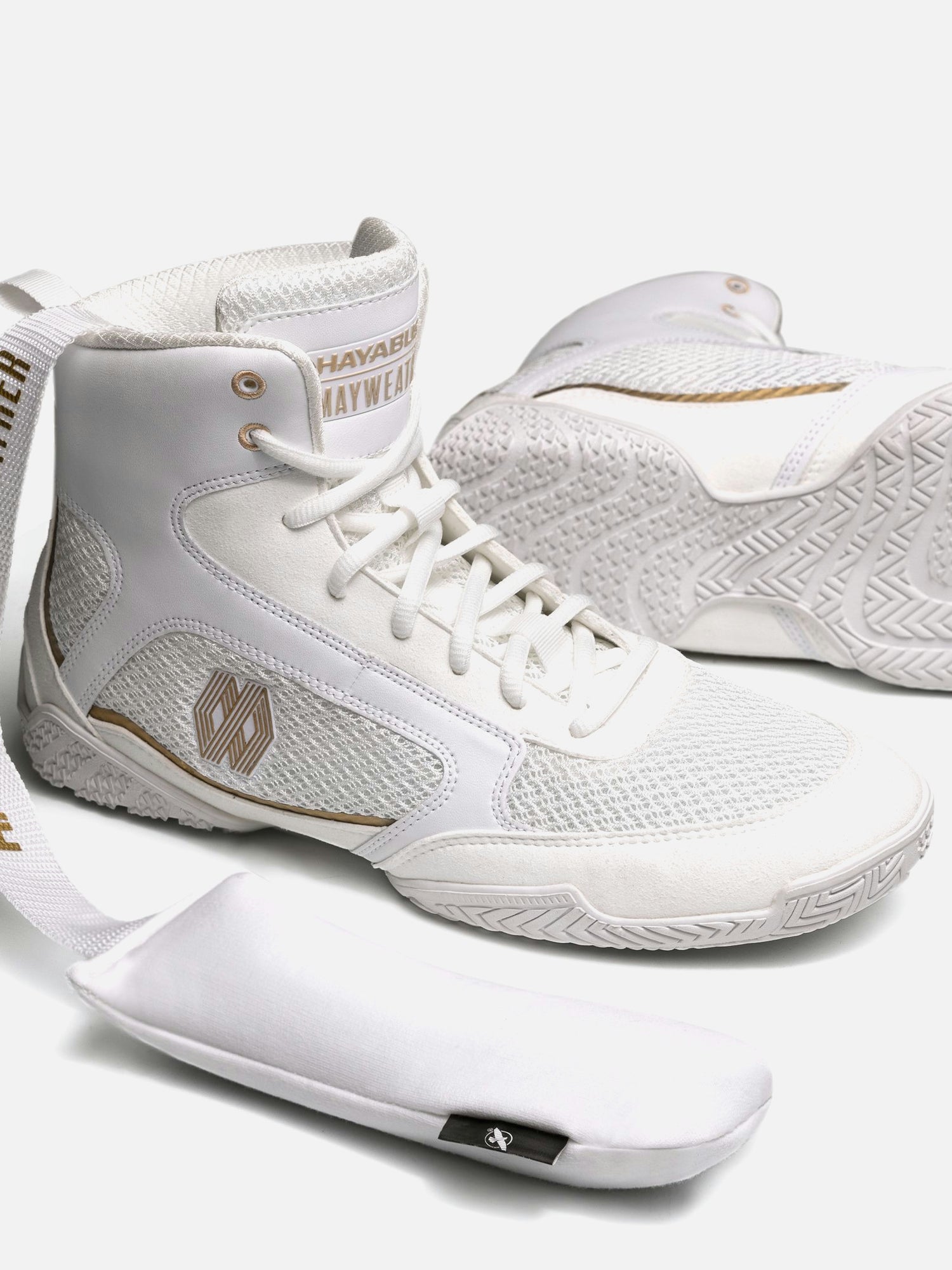 Hayabusa x Mayweather Geruchsentferner – Weiß/Gold
