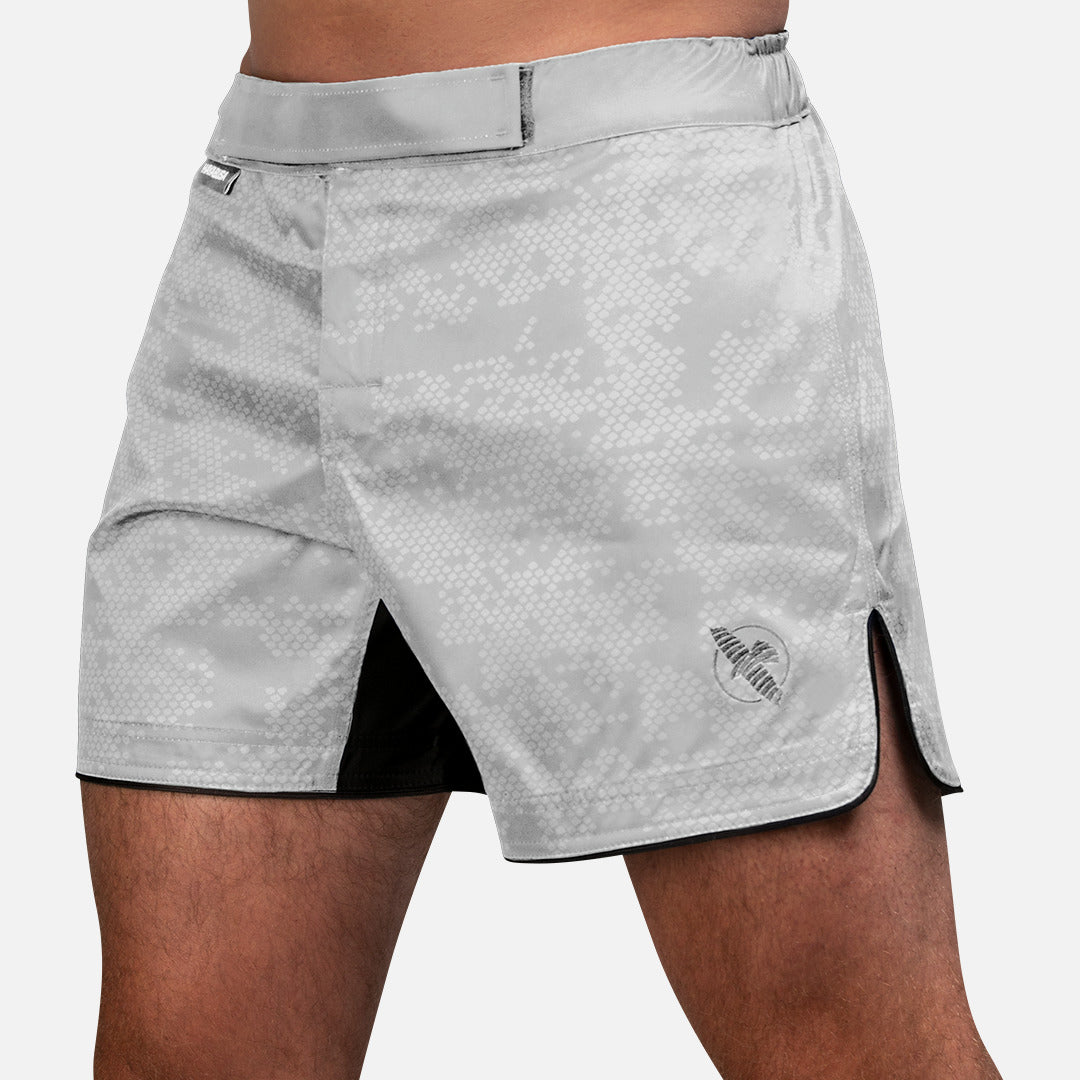 Hayabusa MMA-Shorts Hex Mid-Thigh – Weiß