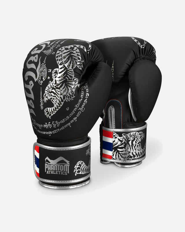 Phantom Athletics Muay-Thai-Boxhandschuhe Frost – Schwarz/Silber