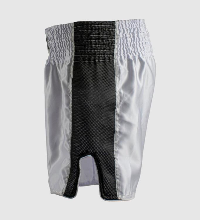 Super Pro Kickboks Broekje Brave - Wit/Zwart - Shorts