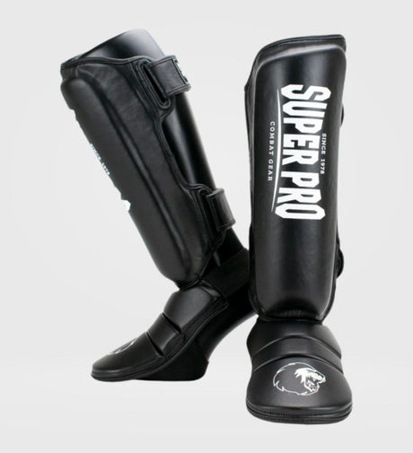 Protège-tibias Super Pro Kickboxing Protector – Noir/Blanc – Protège-tibias