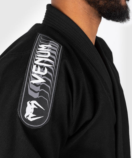 Venum BJJ Gi First - Svart - inkl. vit bälte - BJJ-gis