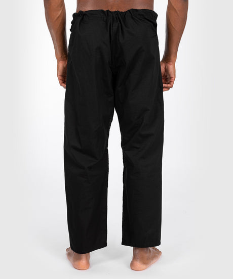 Venum BJJ Gi First - Svart - inkl. vit bälte - BJJ-gis