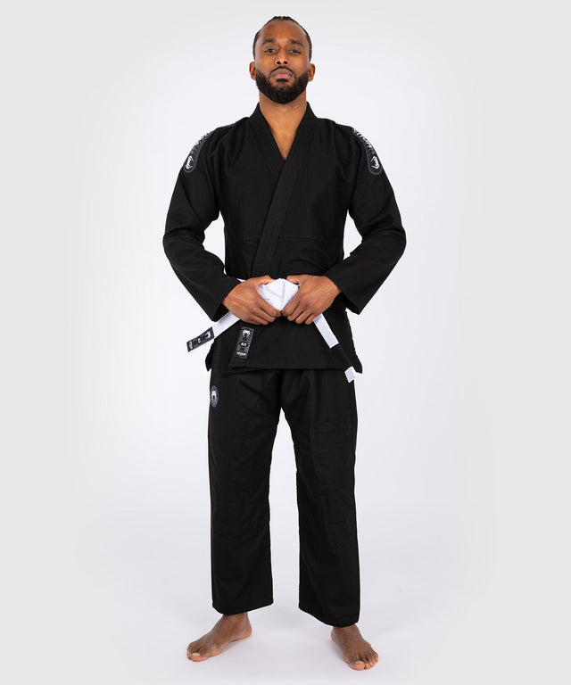 Venum BJJ Gi First - Zwart - incl. witte band - BJJ Gi’s