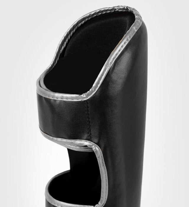 Paratibie Kickboxing Venum Challenger – Nero/Argento – Paratibie