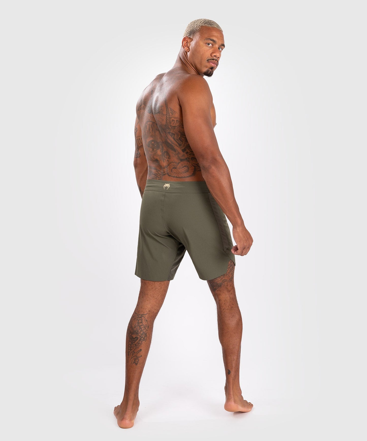 Venum MMA Shorts Contender - Kaki Groen - Shorts