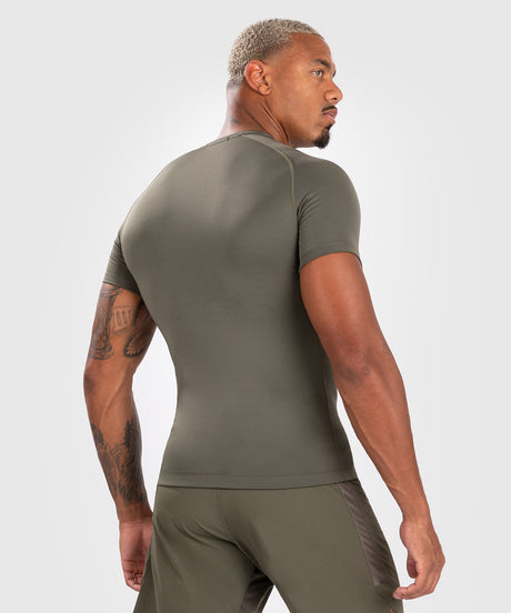Venum Rashguard Contender Kurzarm – Khaki Grün – Rashguard