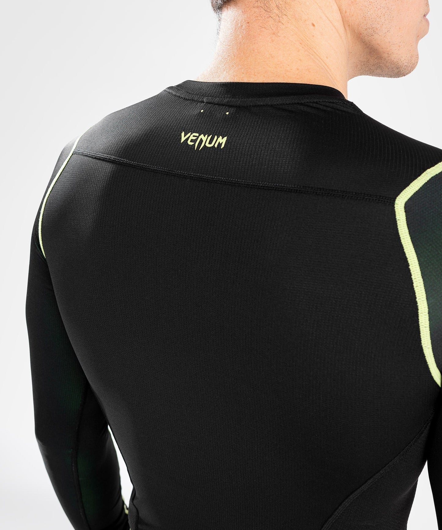 Venum Rashguard Fusion 2.0 Lange Mouwen - Zwart/Geel - Rashguard