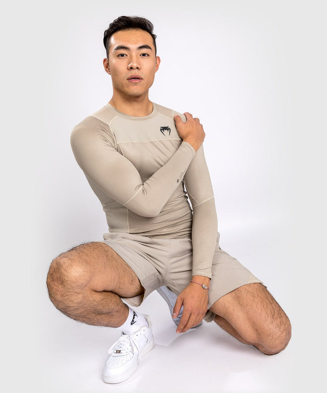 Venum Rashguard G-Fit Air Lange Mouwen – Sand – T-Shirt