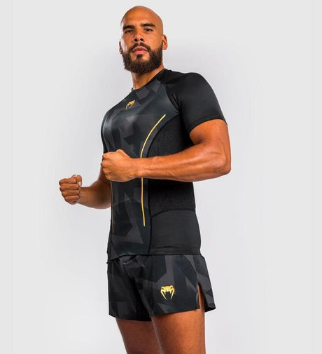 Venum Rashguard Razor Kurzarm - Schwarz/Gold - Rashguard