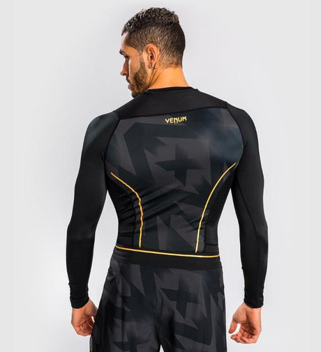 Venum Rashguard Razor Long Sleeves – Black/Gold – Rashguard