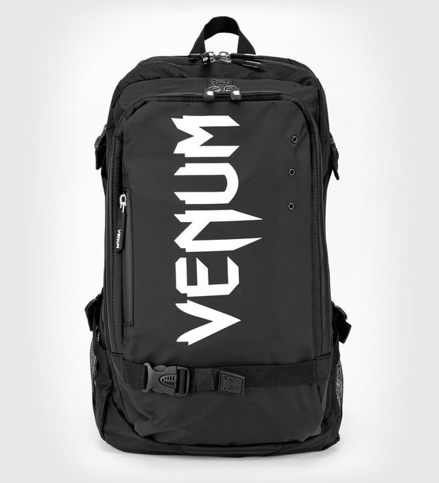 Bolsa de deporte Venum Challenger Pro Evo – Negro/Blanco