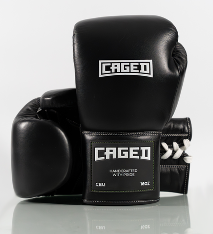 Gants de boxe Caged 'X' Series avec laçage - Noir/Blanc